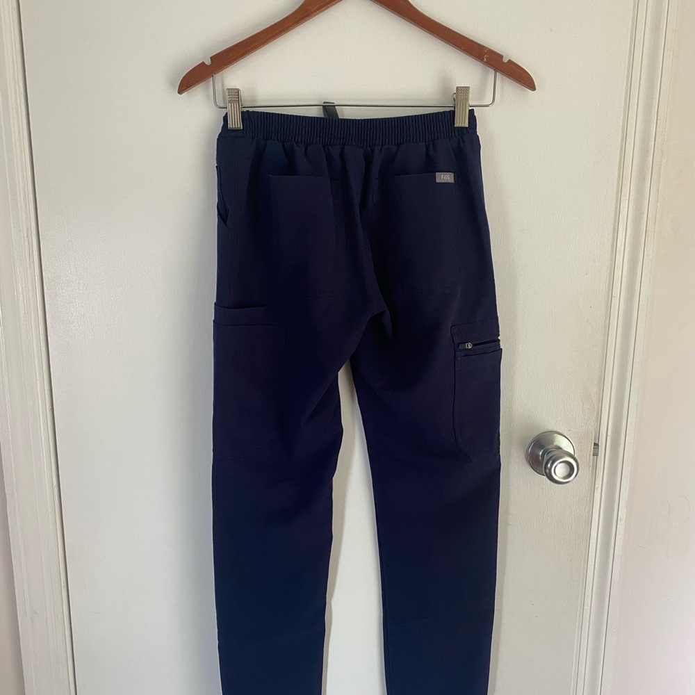 Figs Men's Deep Blue Cargo Pants